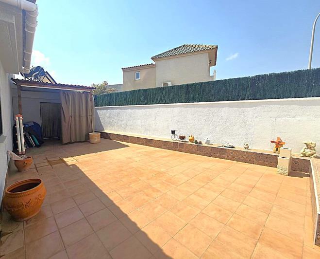 Image No.5-3 Bed Semi-Detached for sale