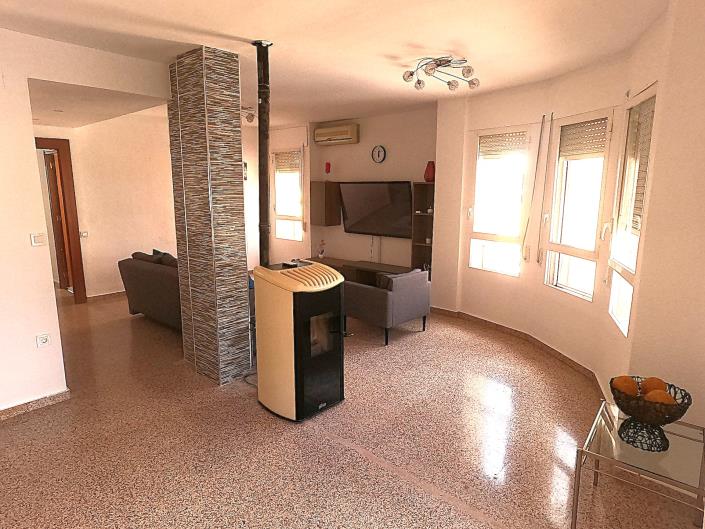 Image No.11-2 Bed Apartment for sale