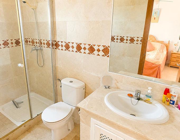 Image No.13-2 Bed Apartment for sale
