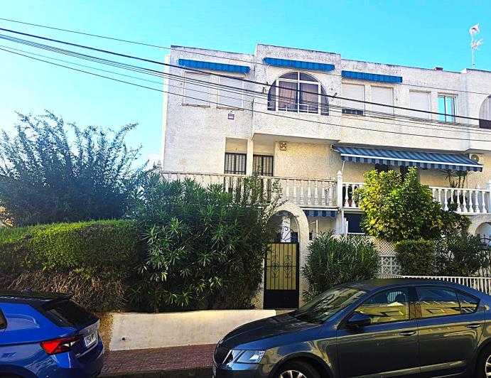 Image No.5-2 Bed Semi-Detached for sale
