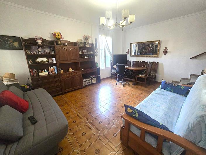 Image No.8-2 Bed Semi-Detached for sale