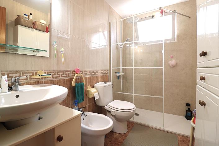 Image No.10-2 Bed Quad for sale