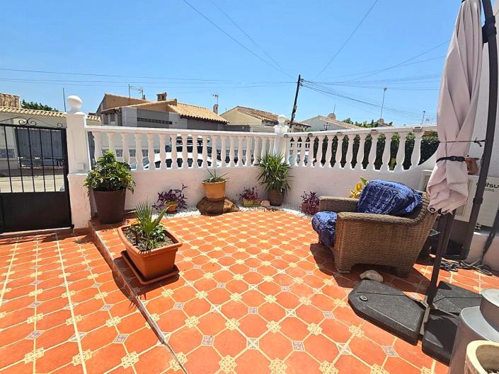 Image No.16-3 Bed Townhouse for sale