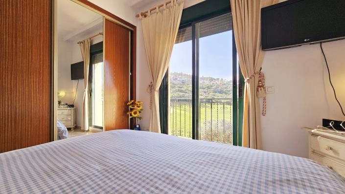 Image No.22-3 Bed Penthouse for sale