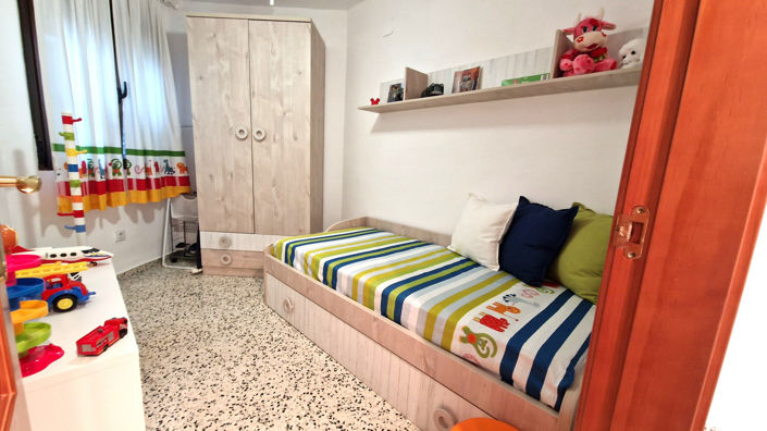 Image No.19-3 Bed Apartment for sale