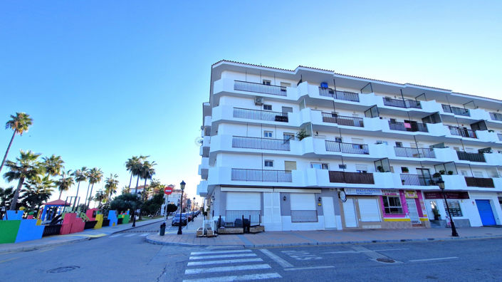 Image No.32-3 Bed Apartment for sale