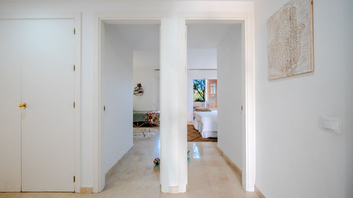 Image No.23-3 Bed Property for sale