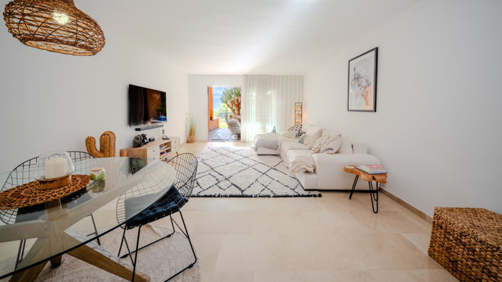 Image No.5-3 Bed Property for sale