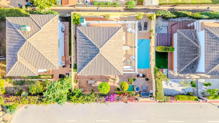 Image No.10-3 Bed House for sale