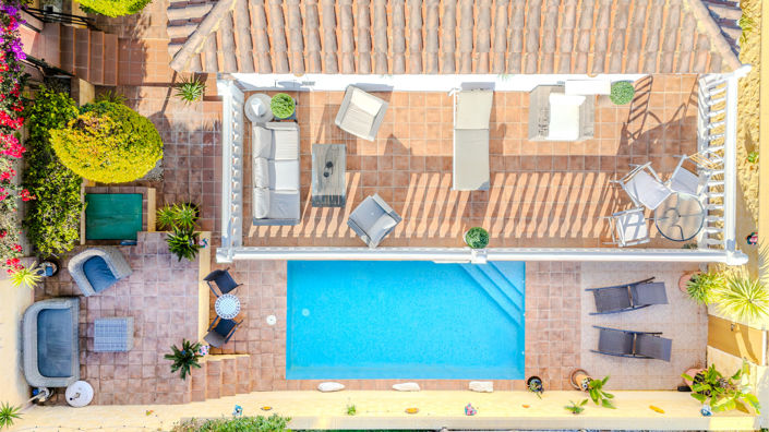 Image No.11-3 Bed House for sale