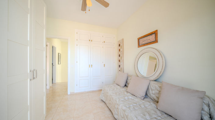 Image No.35-3 Bed House for sale