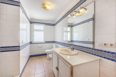 b98le8d7m9k3degpefzhs0lif8u4xzvzhwxtmggyekxx9