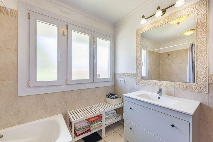 Image No.12-5 Bed Villa for sale