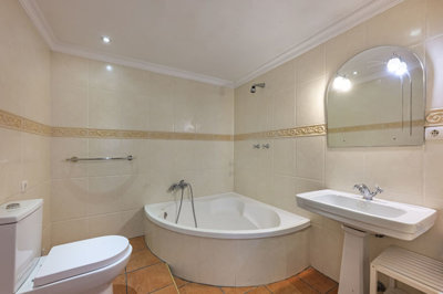 b98le8d7m9k3degpefzhs0lif8u4xzvzhwxtmggyekxx9