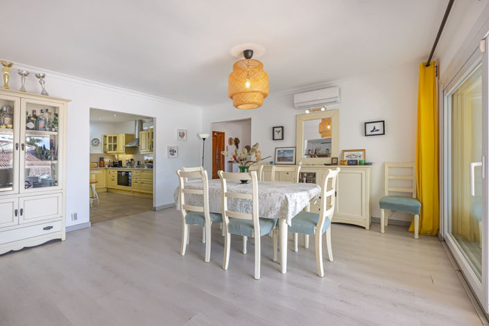 Image No.20-5 Bed Villa for sale