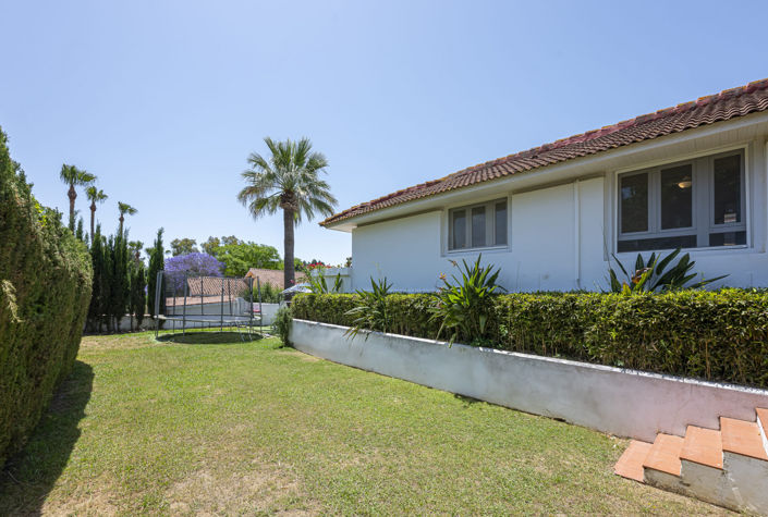 Image No.44-5 Bed Villa for sale