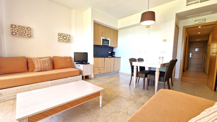 Image No.13-1 Bed Property for sale