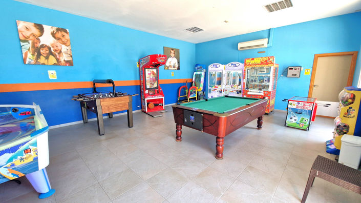 Image No.34-1 Bed Property for sale