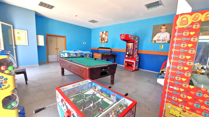 Image No.35-1 Bed Property for sale