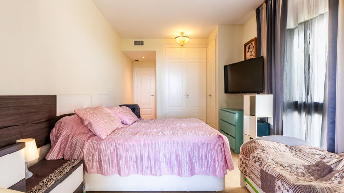 Image No.14-2 Bed Apartment for sale