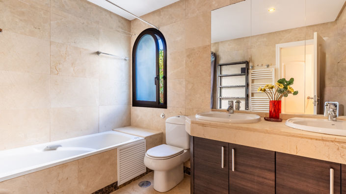 Image No.15-2 Bed Apartment for sale