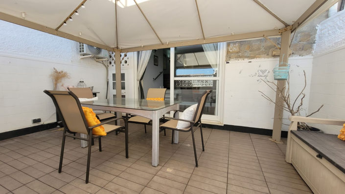 Image No.5-1 Bed Property for sale