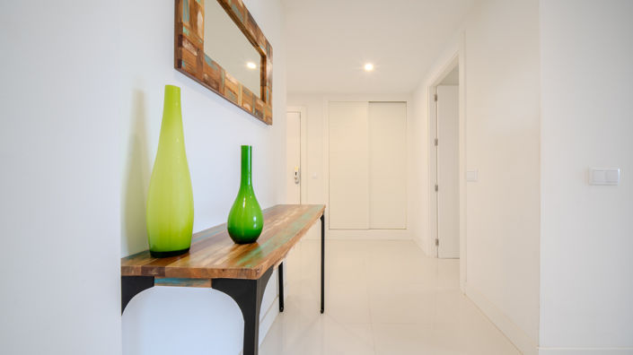 Image No.11-2 Bed Property for sale