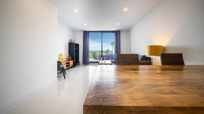 Image No.2-2 Bed Property for sale