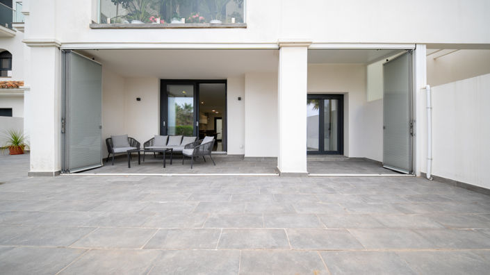 Image No.21-2 Bed Property for sale