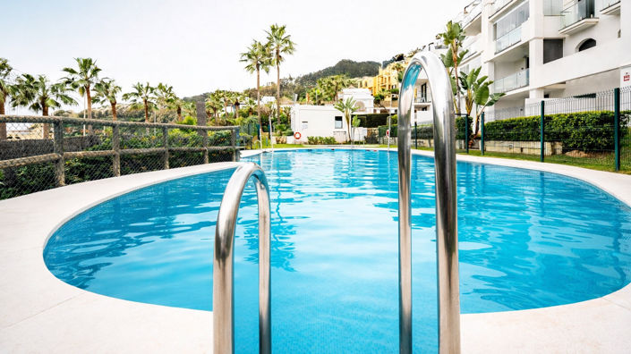 Image No.27-2 Bed Property for sale