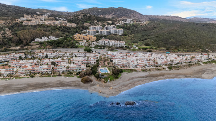 Image No.32-2 Bed Property for sale