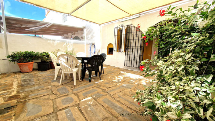 Image No.3-3 Bed Townhouse for sale