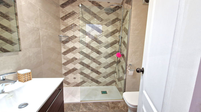 Image No.32-3 Bed Townhouse for sale