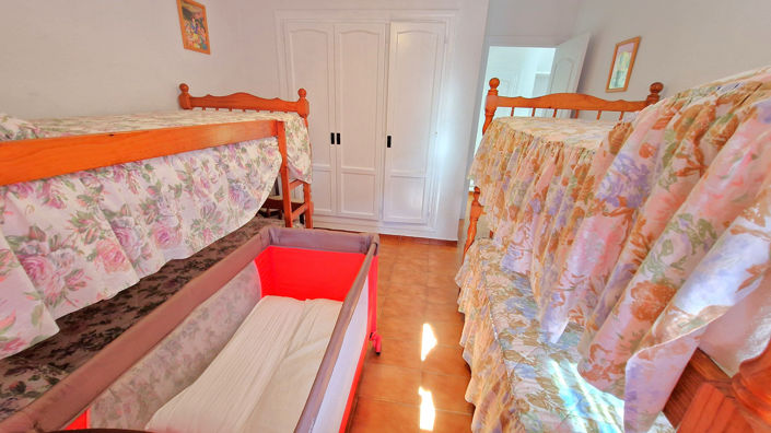 Image No.34-3 Bed Townhouse for sale