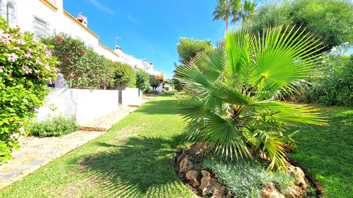 Image No.42-3 Bed Townhouse for sale