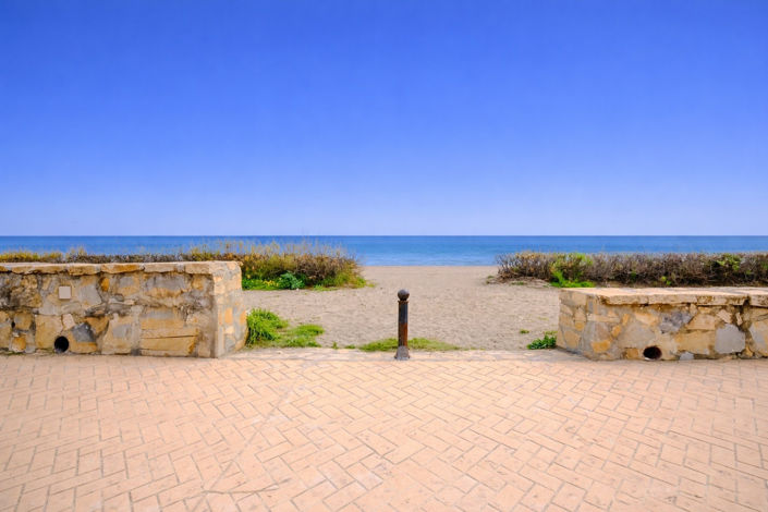 Image No.46-3 Bed Townhouse for sale