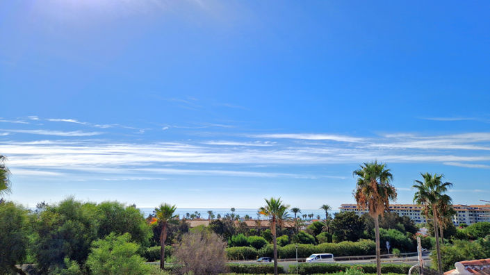 Image No.50-3 Bed Townhouse for sale