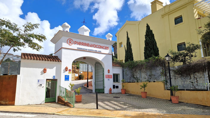 Image No.23-2 Bed Property for sale