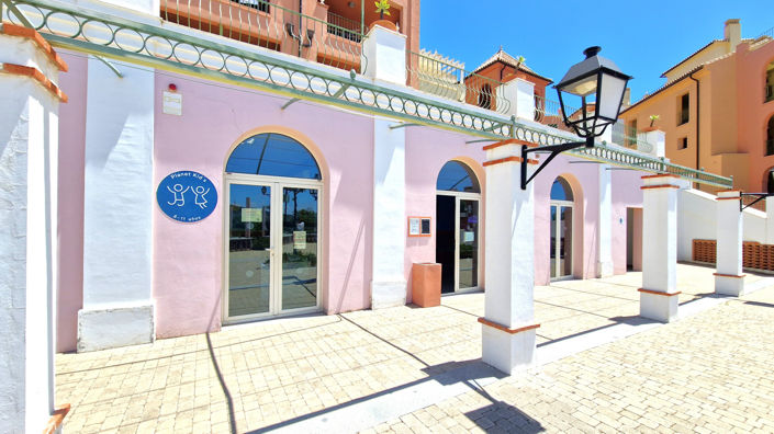 Image No.4-2 Bed Property for sale