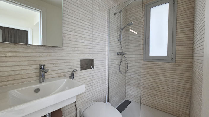 Image No.11-4 Bed House for sale