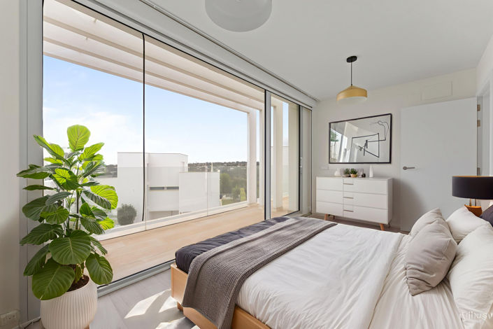 Image No.13-4 Bed House for sale