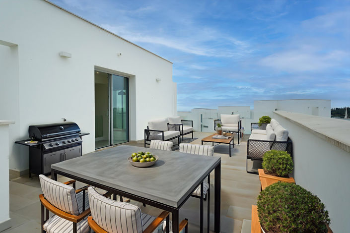 Image No.18-4 Bed House for sale