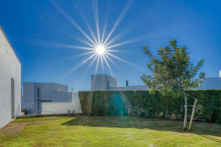 Image No.2-4 Bed House for sale