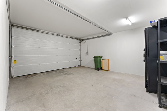 Image No.22-4 Bed House for sale