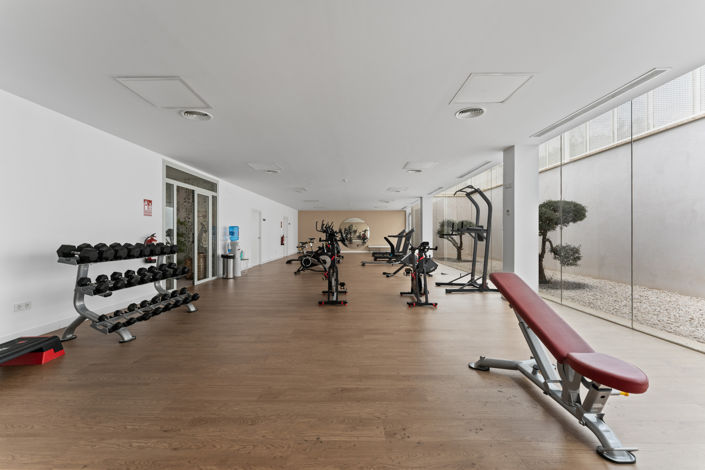 Image No.25-4 Bed House for sale