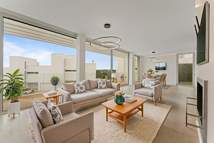 Image No.3-4 Bed House for sale