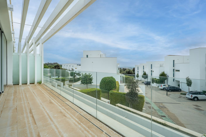 Image No.7-4 Bed House for sale