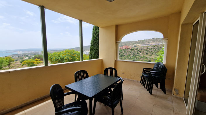 Image No.8-3 Bed Property for sale