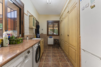 b98le8d7m9k3degpefzhs0lif8u4xzvzhwxtmggyekxx9