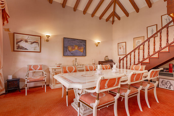 Image No.13-4 Bed Commercial for sale